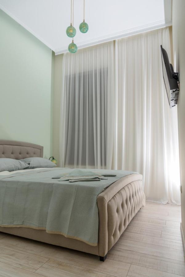 Theasis Oda ve Kahvaltı 3*